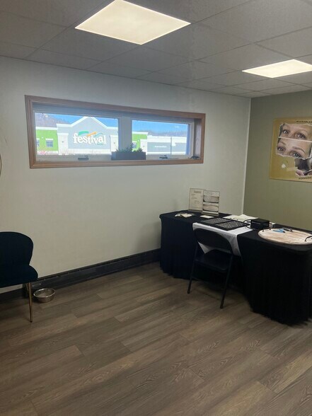 More Photos Of 1521-1611 Losey Blvd S, La Crosse Freestanding For Lease