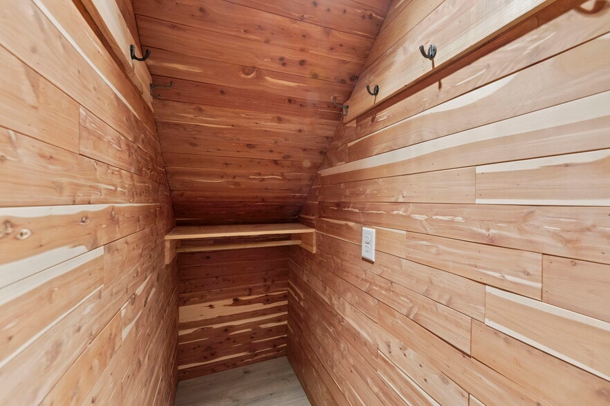More Photos Of 116 N 3rd St, Burlington Apartments For Sale