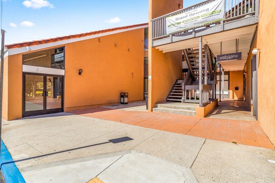 More Photos Of 25571 Marguerite Pky, Mission Viejo Office For Lease