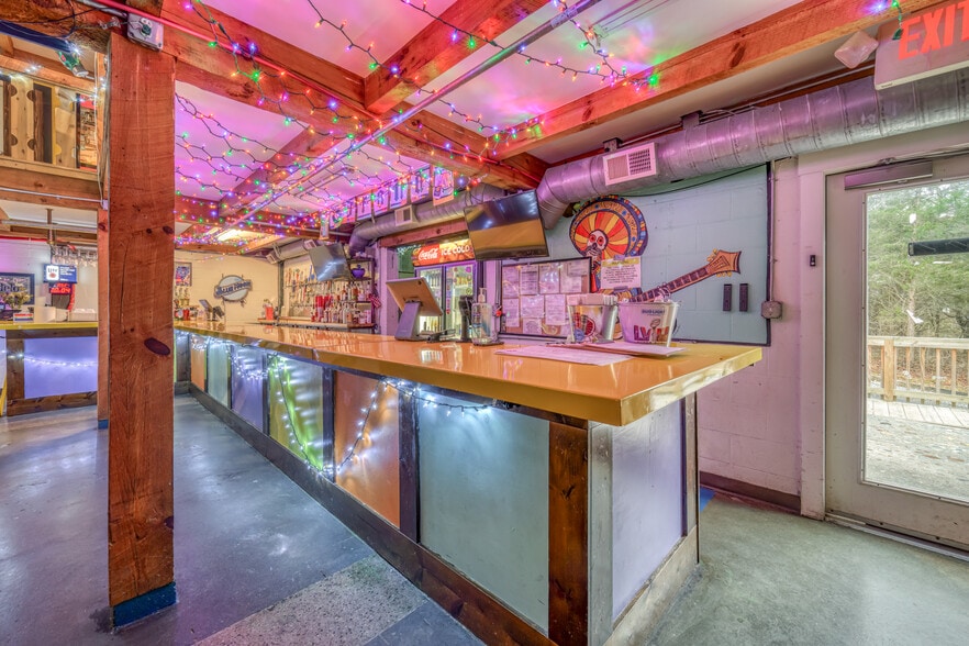 More Photos Of 4903 N Roan St, Johnson City Restaurant For Sale