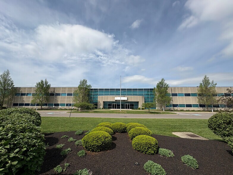 More Photos Of 3001 W Tech Blvd, Miamisburg Light Distribution For Lease