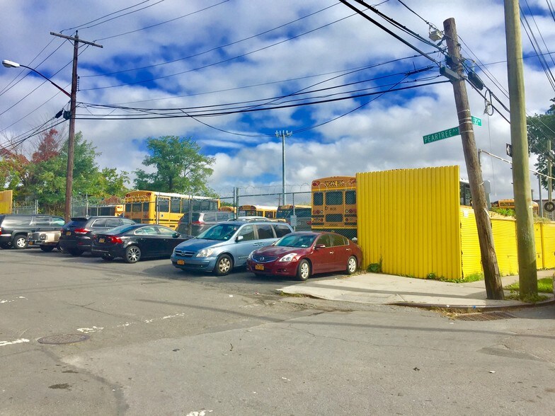 More Photos Of 2351 Hollers Ave, Bronx Land For Lease