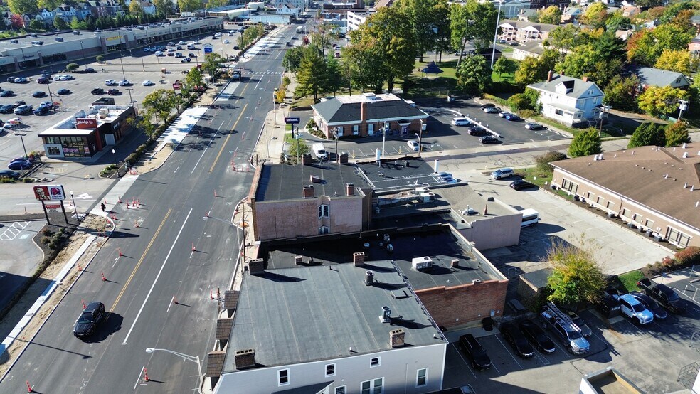 More Photos Of 4539 Montgomery Rd, Cincinnati Storefront Retail Residential For Sale