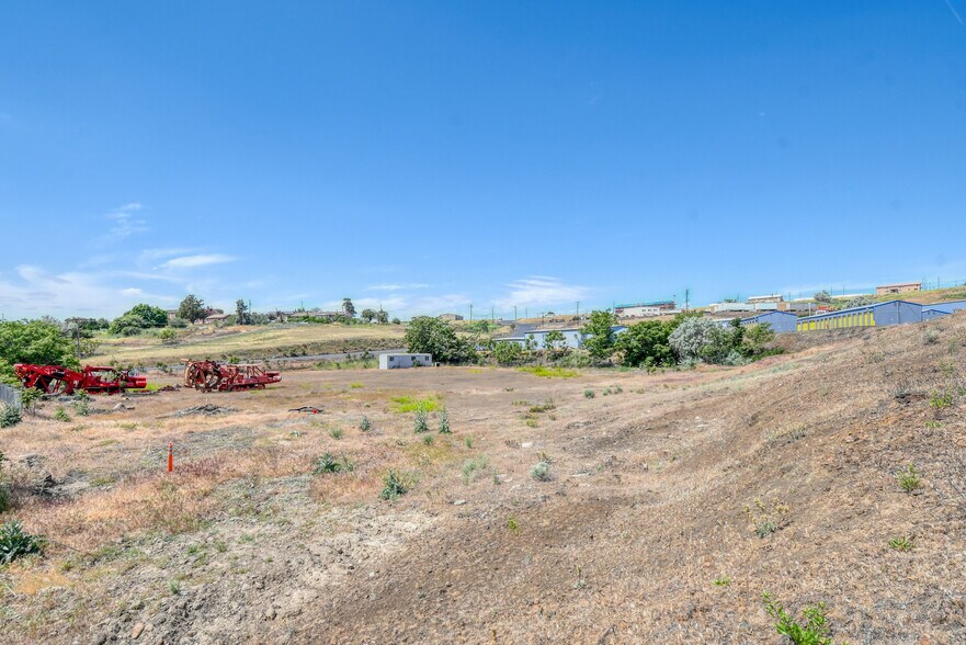 More Photos Of 1150 Airport Road rd, Pendleton Land For Sale