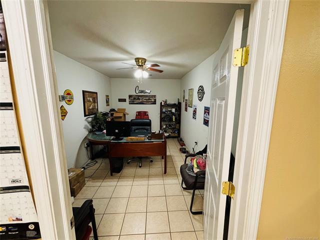 More Photos Of 2700 S 32nd St, Muskogee Industrial For Sale