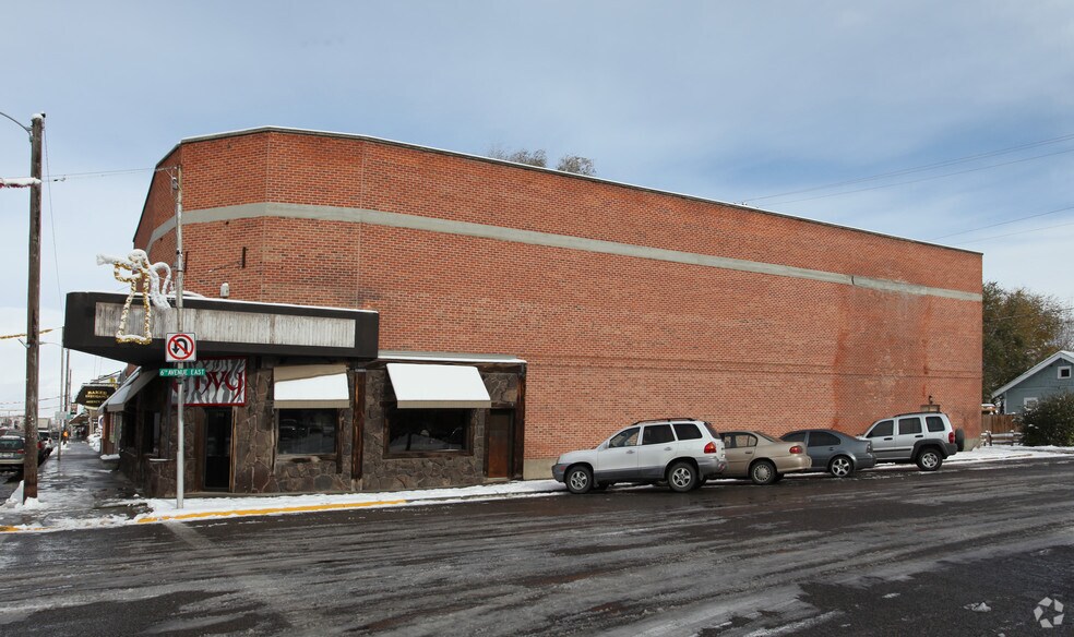 More Photos Of 546 Main St, Gooding Storefront For Sale