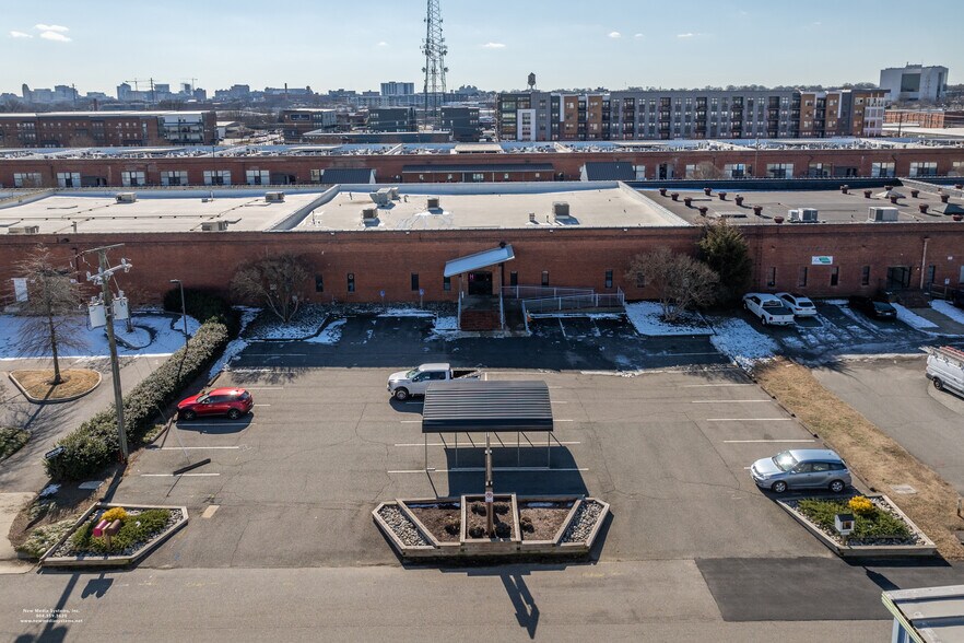 More Photos Of 1605 Rhoadmiller St, Richmond Office For Sale