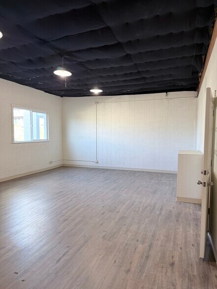 More Photos Of 380 W 1st Ave, Eugene Flex For Lease