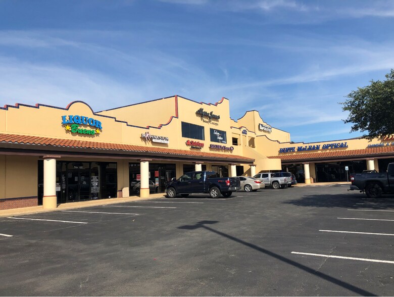 More Photos Of 300 W Bitters Rd, San Antonio Unknown For Lease