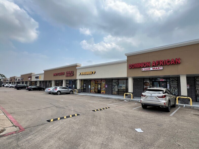Primary Photo Of 6221 Highway 6 S, Houston Unknown For Lease