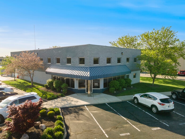 Primary Photo Of 11837 Technology Dr, Fishers Warehouse For Lease