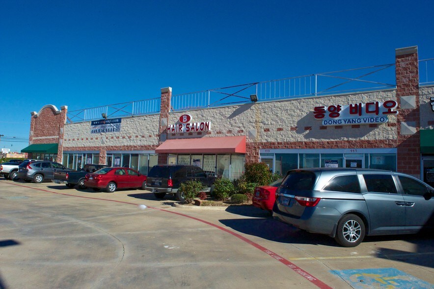 More Photos Of 3620 W Pioneer Dr, Irving Unknown For Lease