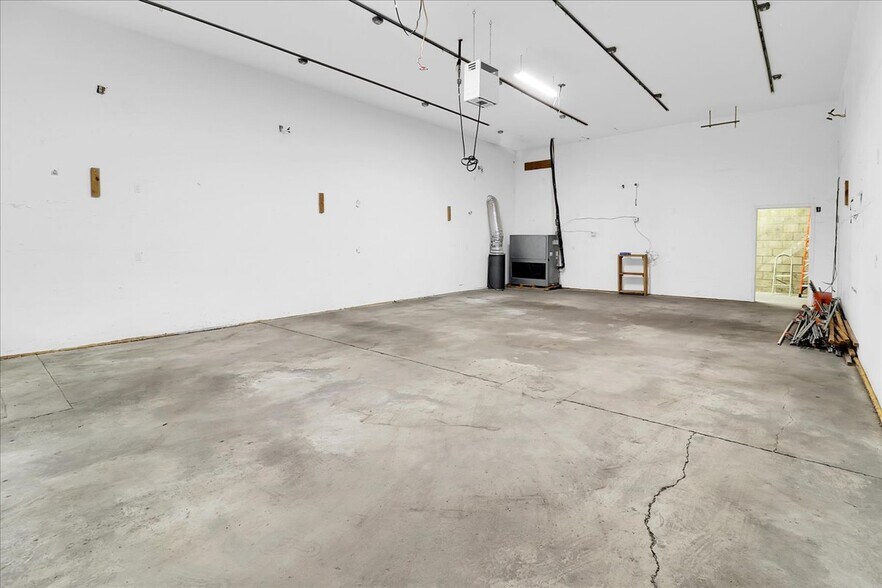 More Photos Of 1520 E Miner Ave, Stockton Manufacturing For Sale