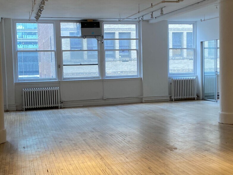 More Photos Of 28 W 27th St, New York Loft Creative Space For Lease