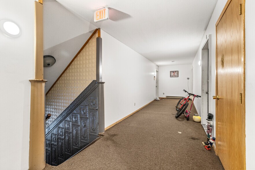 More Photos Of 329 N Main St, Cadott Storefront Retail Residential For Sale