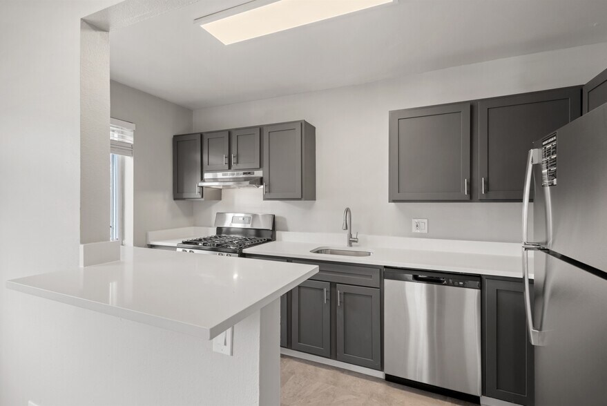 More Photos Of 1200 Colorado Blvd, Denver Apartments For Sale