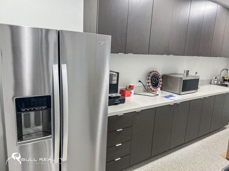 More Photos Of 3295 River Exchange Dr, Peachtree Corners Office For Lease