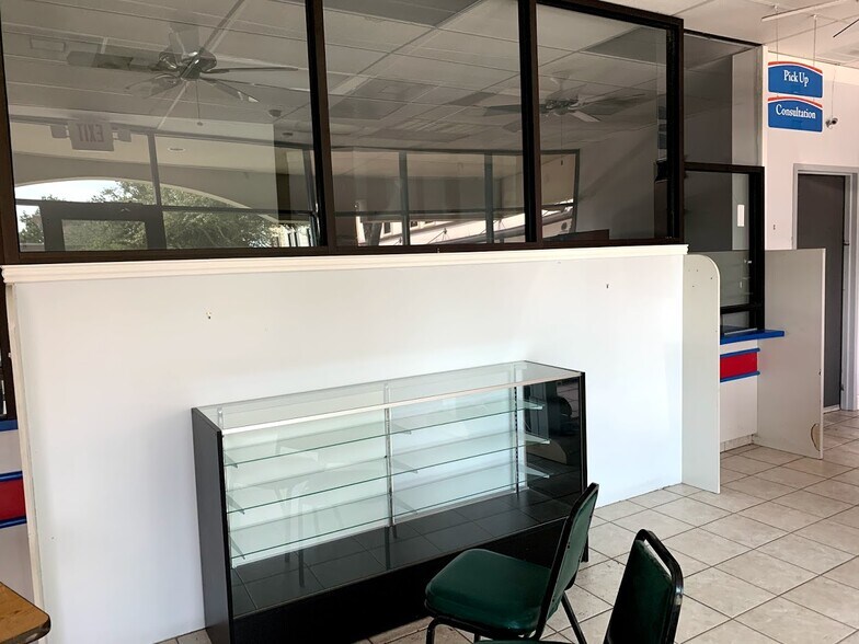 More Photos Of 10019 Main St, Houston Office For Lease