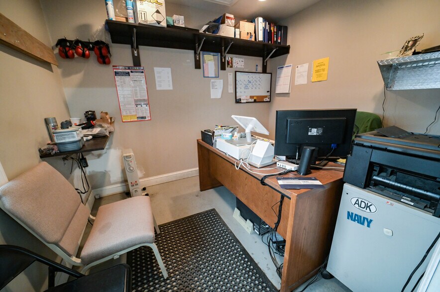 More Photos Of 1700 Oriskany W st, Utica Carwash For Sale