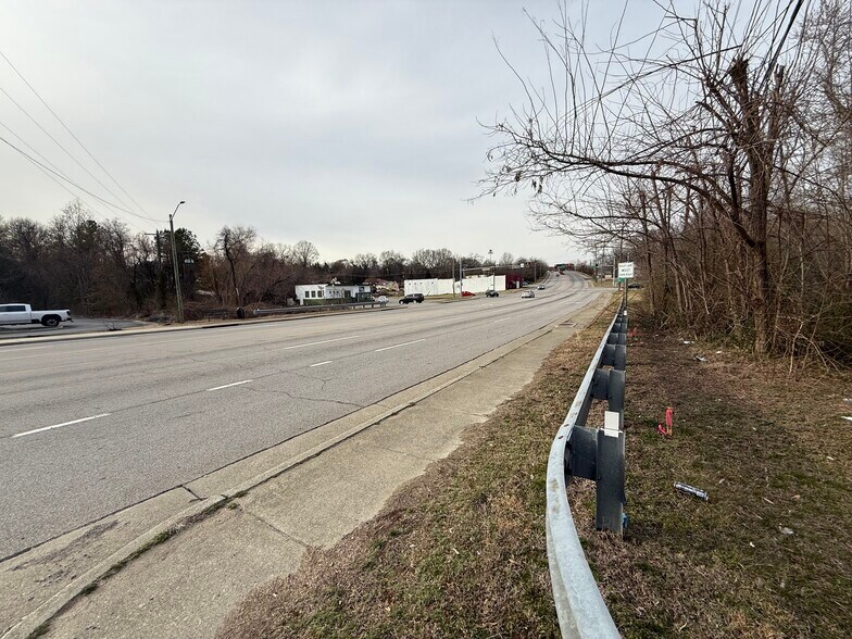 More Photos Of 000 Main Street St, Danville Land For Sale