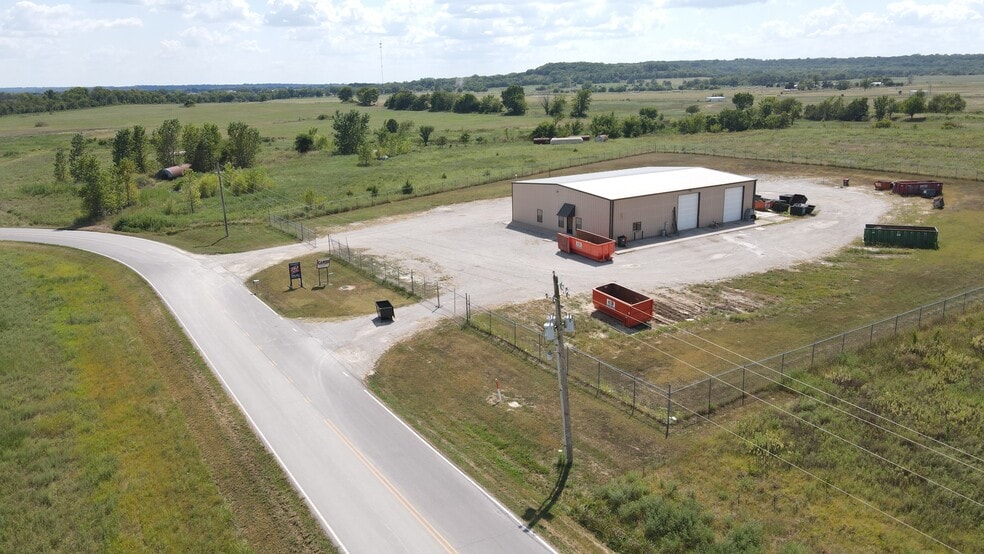 More Photos Of 6082 S Industrial Dr, Chelsea Manufacturing For Sale