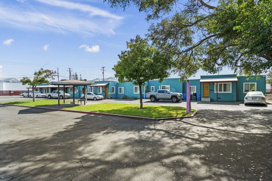 More Photos Of 1015 S A St, Santa Rosa Apartments For Sale