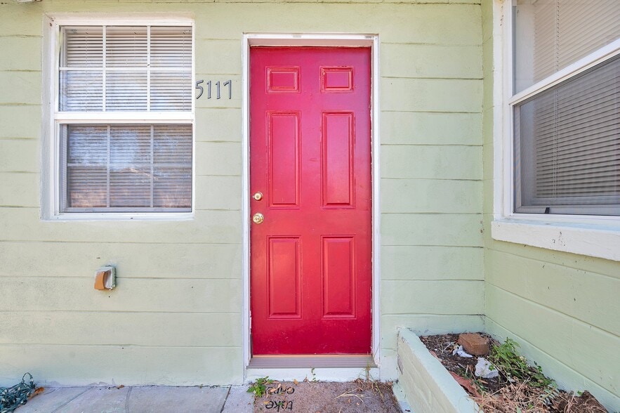 More Photos Of 5113 28th Ave S, South Pasadena Apartments For Sale