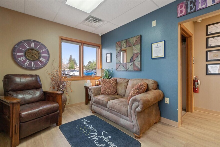 More Photos Of 4100-4140 Laramie St, Cheyenne Medical For Sale