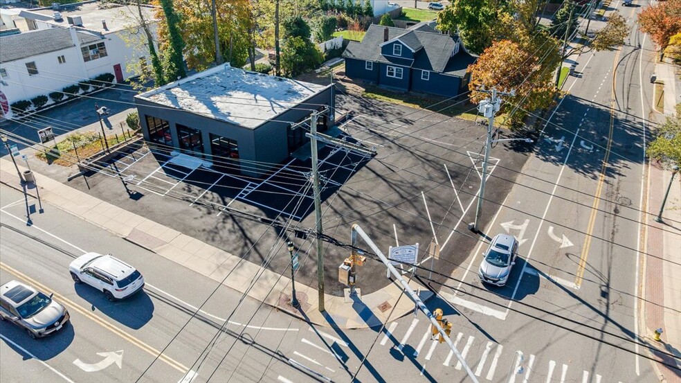 More Photos Of 304 Larkfield Rd, East Northport Freestanding For Sale