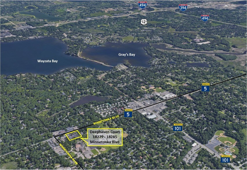 More Photos Of 18279 Minnetonka Blvd, Deephaven Unknown For Lease