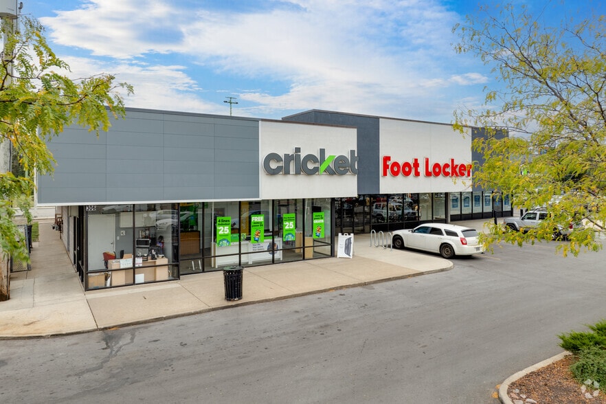 More Photos Of 800 N Kedzie Ave, Chicago Unknown For Lease