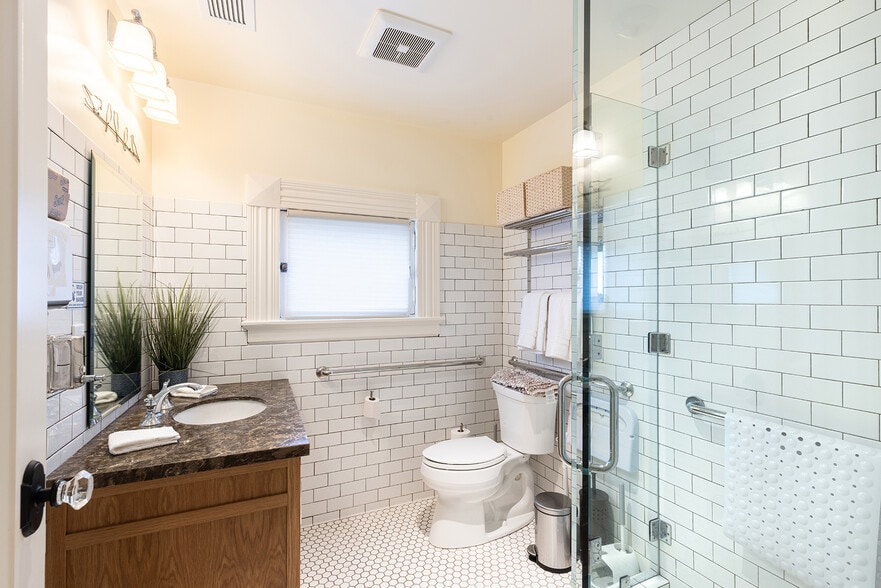 More Photos Of 423 Seminary St, Napa Specialty For Sale