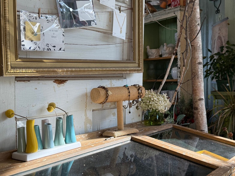 More Photos Of 111 S Fifth St, Walworth Fast Food For Sale