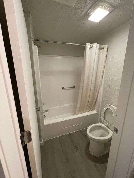 More Photos Of 4380 W Pierson Rd, Flint Apartments For Sale