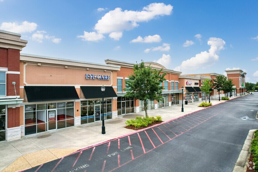 More Photos Of 840 S Glynn St, Fayetteville Unknown For Lease