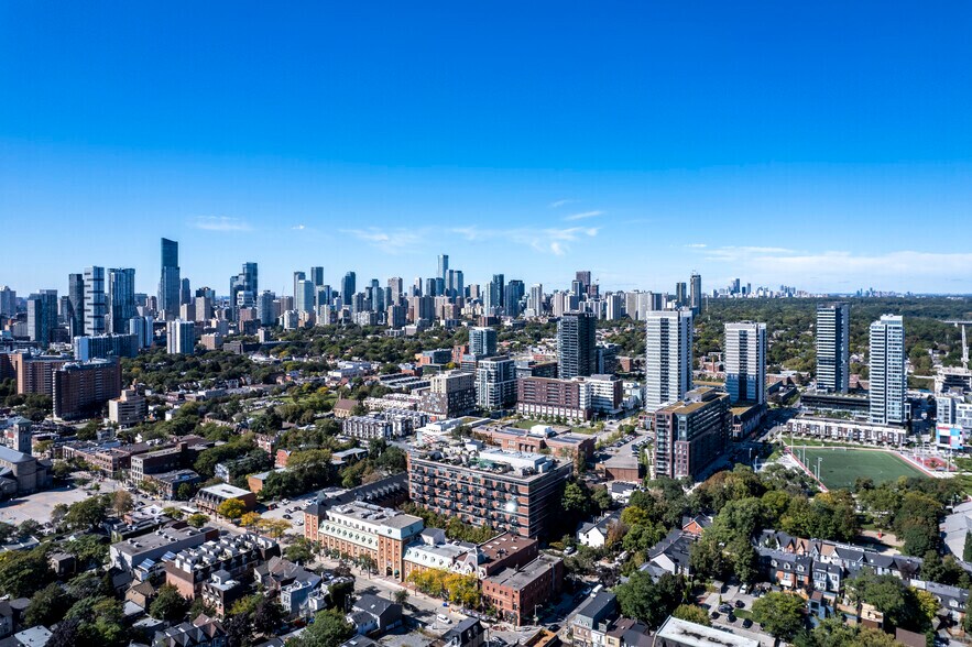 More Photos Of 468-496 Queen St E, Toronto Office For Lease