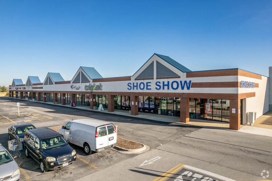 Primary Photo Of 1360-1363 Leesburg Ave, Washington Court House Storefront Retail Office For Lease