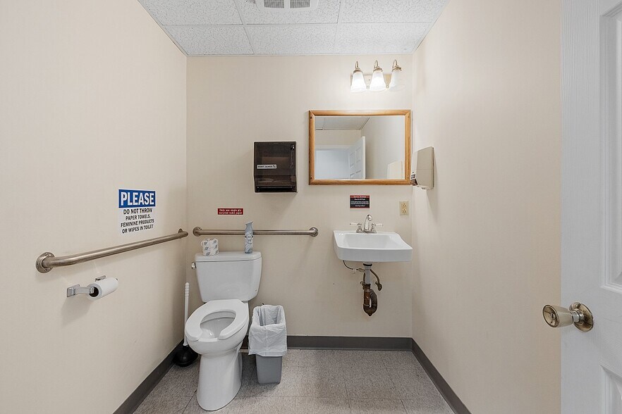 More Photos Of 233 Ayer Rd, Harvard Medical For Lease