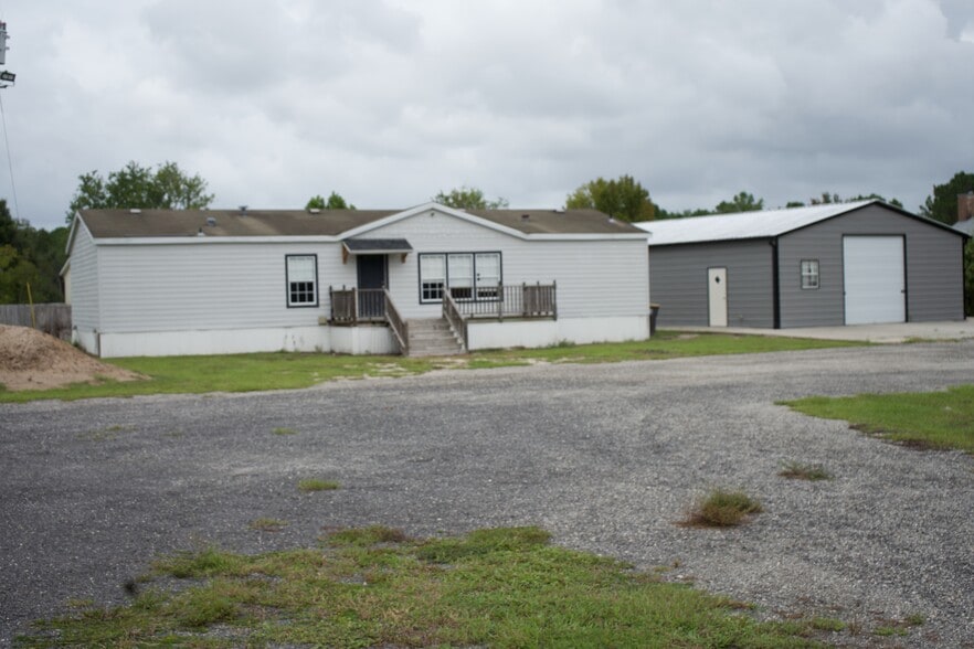 More Photos Of 5040 County Road 218, Middleburg Religious Facility For Sale