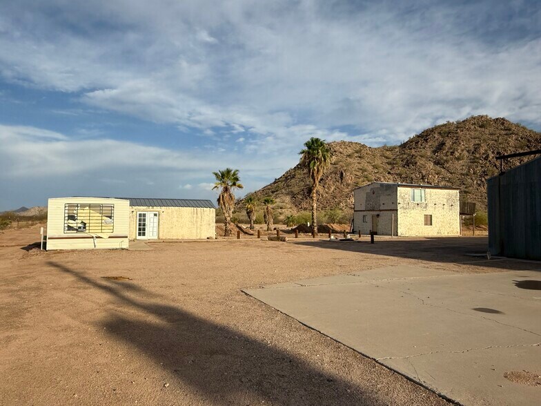 More Photos Of 46766 W Penaso Pl, Maricopa Industrial For Sale