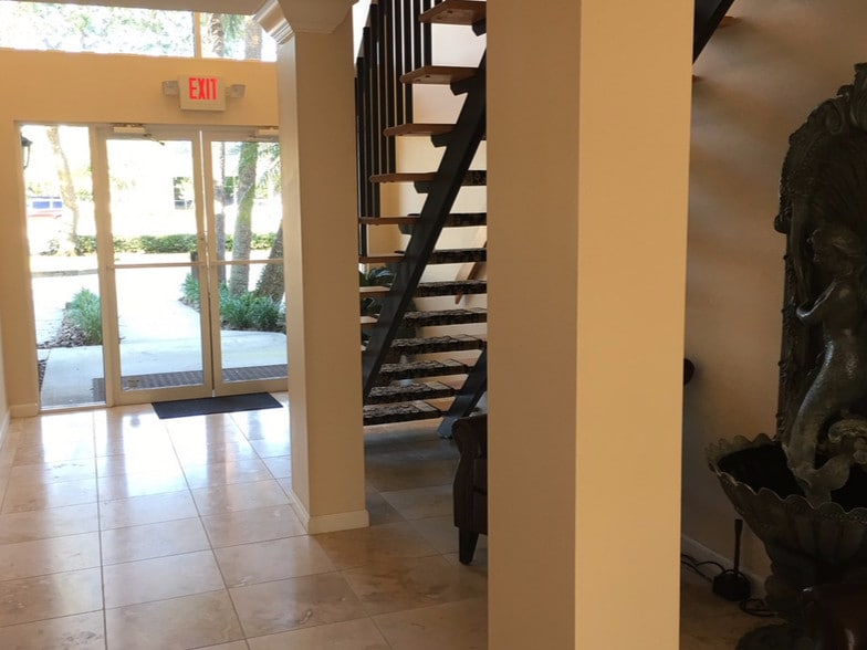 More Photos Of 3975 20th St, Vero Beach Medical For Lease