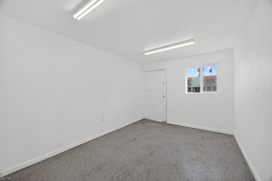 More Photos Of 1110 Ramirez St, Marysville Auto Dealership For Sale