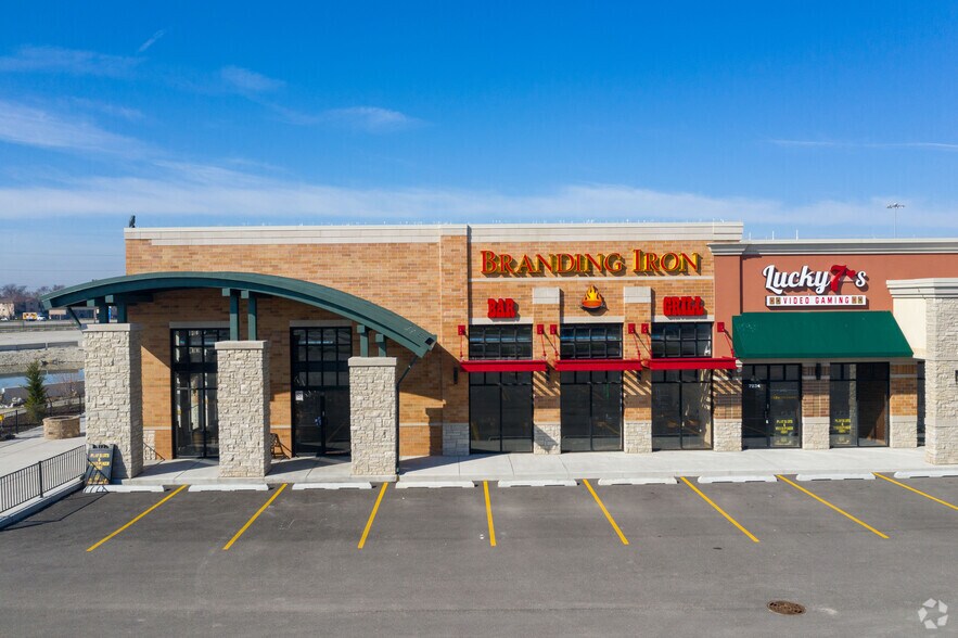 More Photos Of 7000 S Harlem Ave, Bridgeview Freestanding For Lease