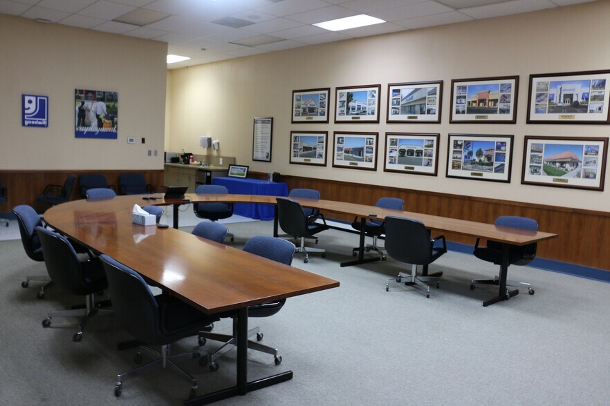 More Photos Of 129 S Grant St, Stockton Warehouse For Sale