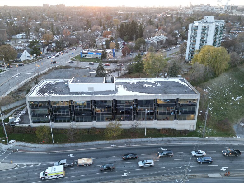 More Photos Of 1929 Russell Rd, Ottawa Medical For Sale