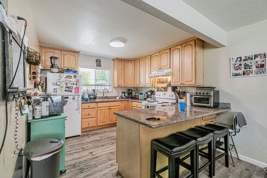 More Photos Of 3588 Agate Dr, Santa Clara Apartments For Sale