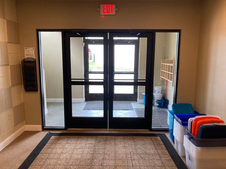 More Photos Of 1522 Superior St E, Duluth Medical For Sale