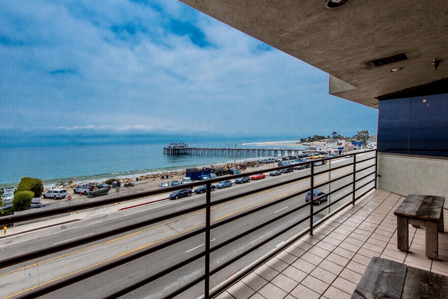 More Photos Of 22917 Pacific Coast Hwy, Malibu Office For Lease
