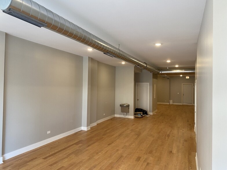More Photos Of 1723 W North Ave, Chicago Storefront Retail Residential For Sale