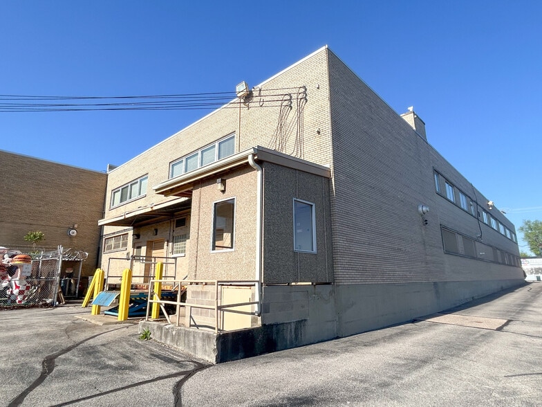 More Photos Of 2800 Gilbert Ave, Cincinnati Office For Sale